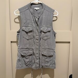 Laju Sleeveless Utility Cargo Vest